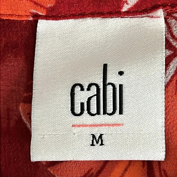 Cabi Hothouse Blouse in Scarlet Flower - Size Medium - Picture 5 of 7